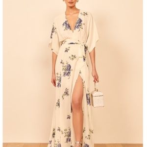 Beauty! Reformation Winslow Maxi Dress - Macadamia